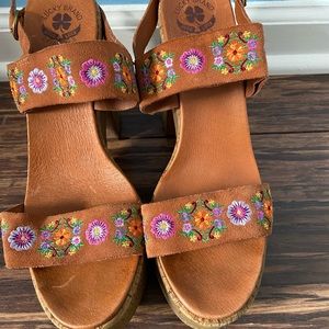 Lucky Brand Retro Sandals.